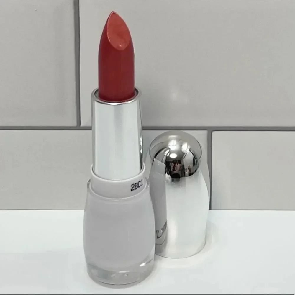 TIGI Cosmetics Splendor Decadent Lipstick